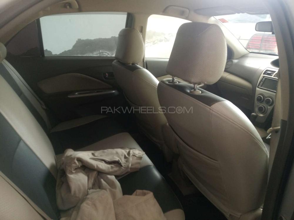 Toyota Belta 2010 for Sale in Gujranwala Toyota Belta 2010 for Sale in Gujranwala Image-6
