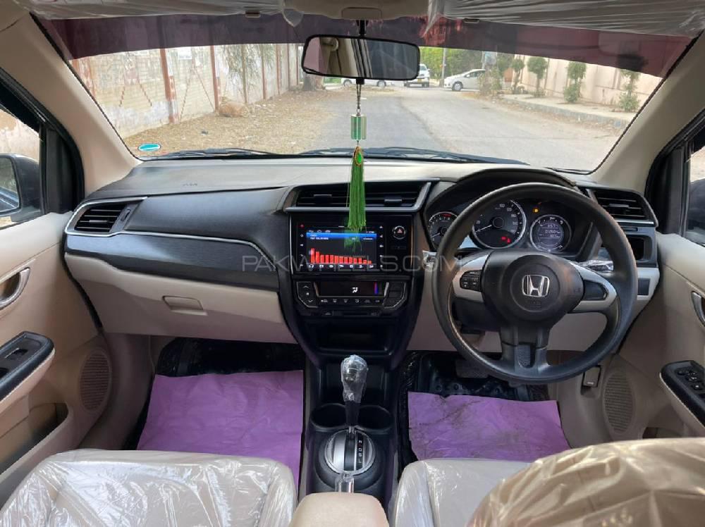 Honda BR-V 2020 for Sale in Karachi Honda BR-V 2020 for Sale in Karachi Image-9