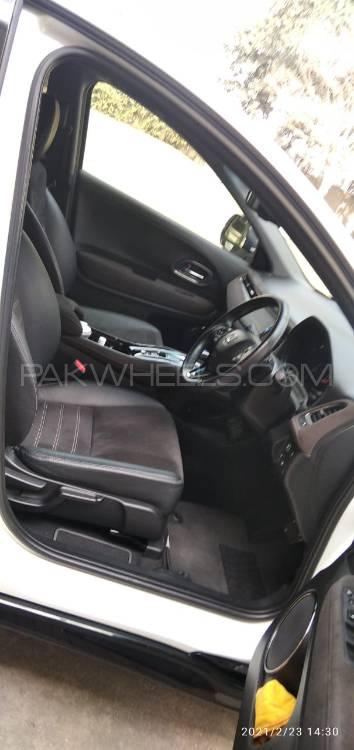 ہونڈا ویزِل 2017 for Sale in اسلام آباد ہونڈا ویزِل 2017 for Sale in اسلام آباد Image-5