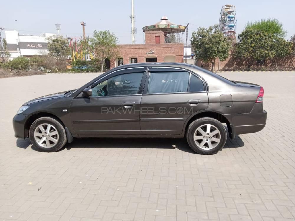 ہونڈا سوک 2005 for Sale in فیصل آباد ہونڈا سوک 2005 for Sale in فیصل آباد Image-11