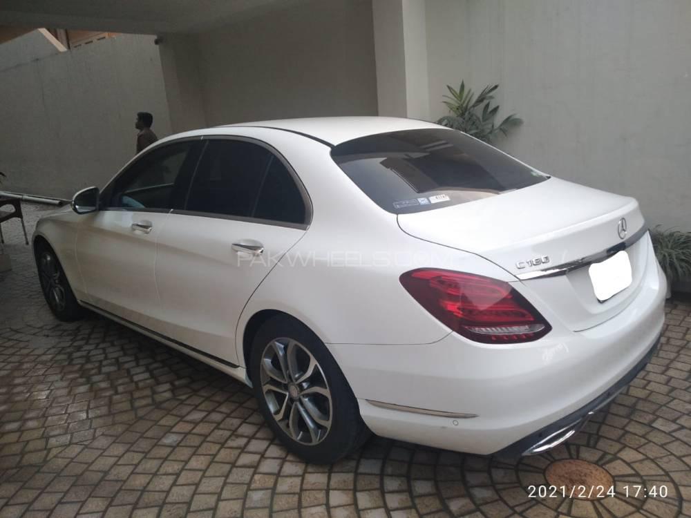 مرسڈیز بینز سی کلاس 2015 for Sale in اسلام آباد مرسڈیز بینز سی کلاس 2015 for Sale in اسلام آباد Image-4