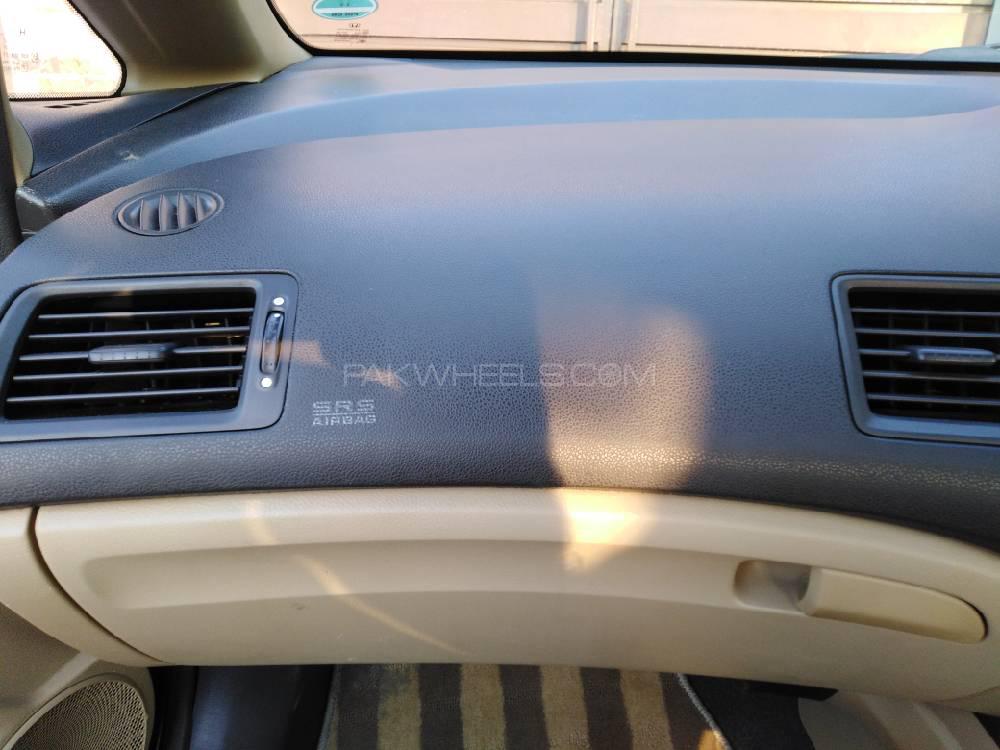 Honda Civic 2011 for Sale in Multan Honda Civic 2011 for Sale in Multan Image-13