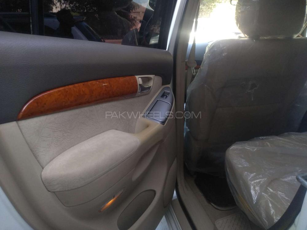 Toyota Prado 2006 for Sale in Karachi Toyota Prado 2006 for Sale in Karachi Image-15
