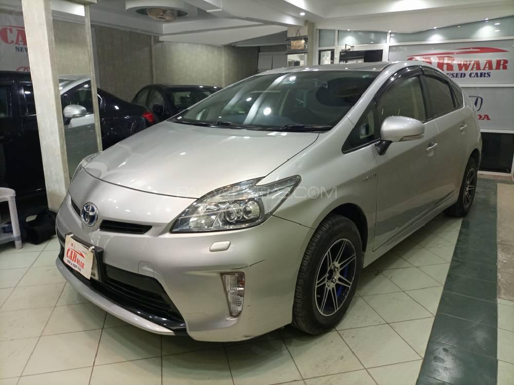ٹویوٹا پریوس 2014 for Sale in اسلام آباد Image-1