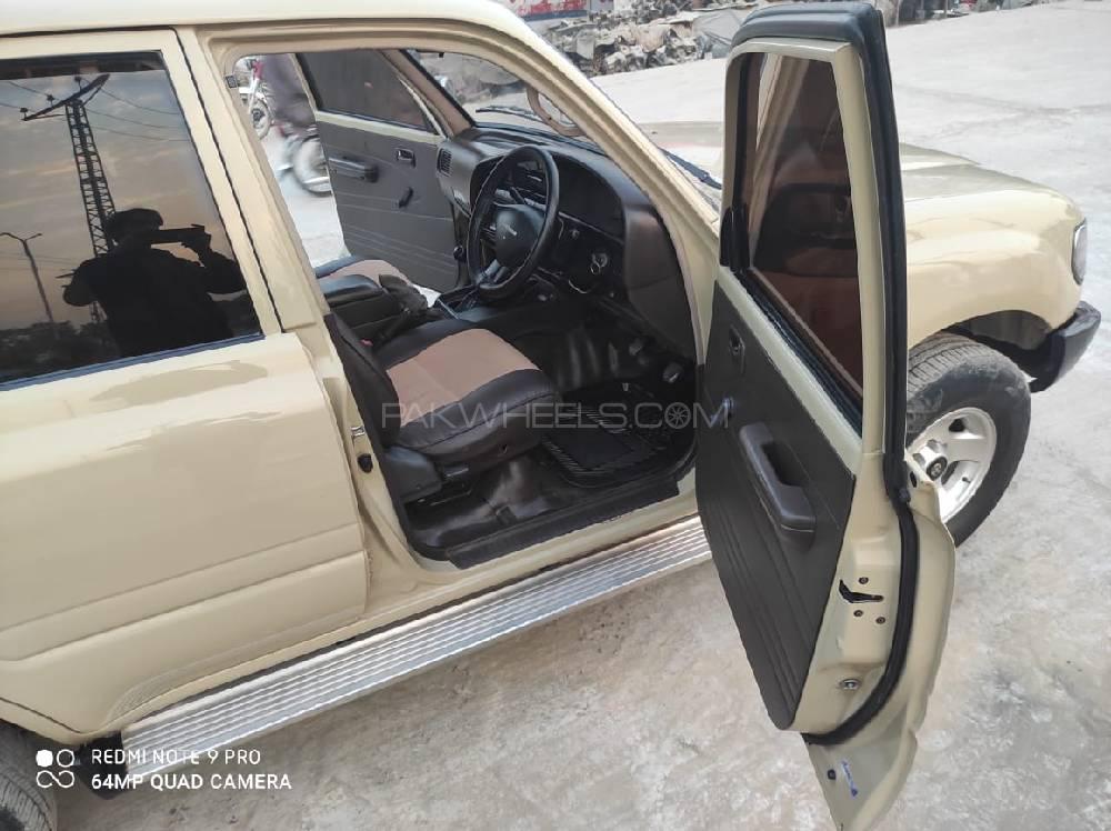 Toyota Land Cruiser 1990 for Sale in Islamabad Toyota Land Cruiser 1990 for Sale in Islamabad Image-18
