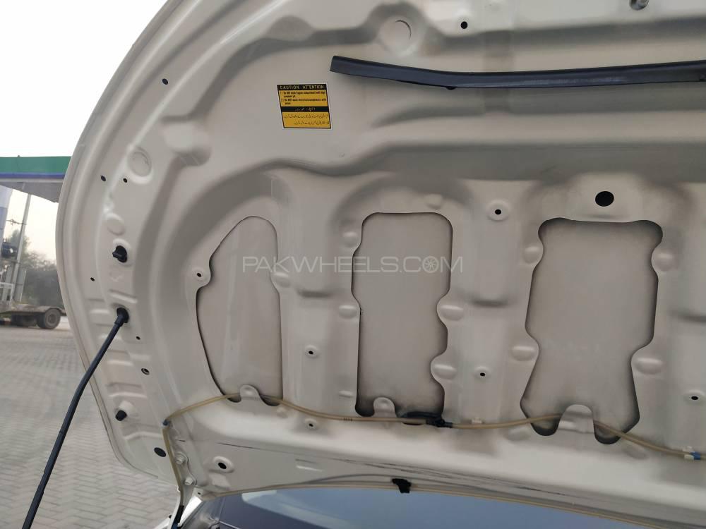 Toyota Corolla 2015 for Sale in Multan Toyota Corolla 2015 for Sale in Multan Image-14