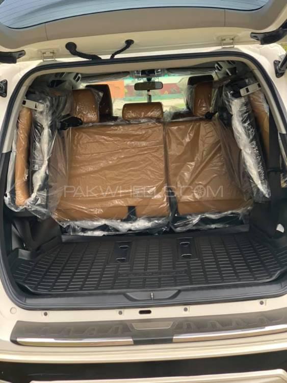 Toyota Fortuner 2019 for Sale in Karachi Toyota Fortuner 2019 for Sale in Karachi Image-4