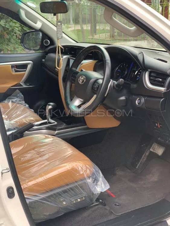 Toyota Fortuner 2019 for Sale in Karachi Toyota Fortuner 2019 for Sale in Karachi Image-8
