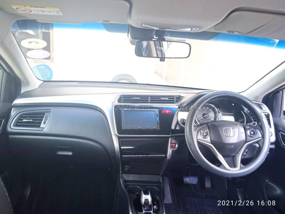 ہونڈا گریس ہائبرڈ 2015 for Sale in لاہور ہونڈا گریس ہائبرڈ 2015 for Sale in لاہور Image-8