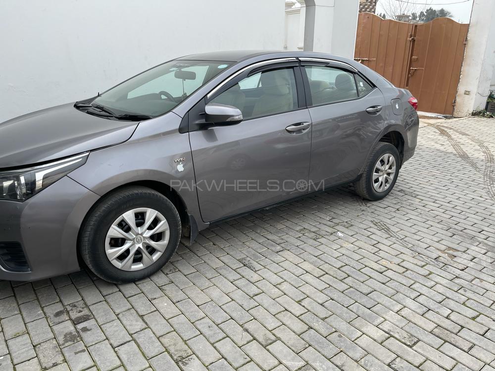 ٹویوٹا کرولا 2015 for Sale in گجرات ٹویوٹا کرولا 2015 for Sale in گجرات Image-2