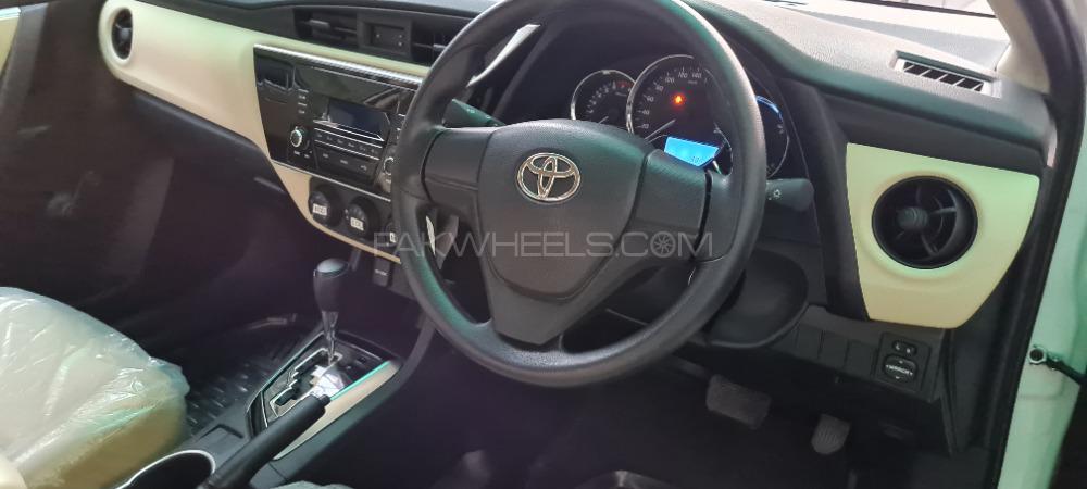 Toyota Corolla 2020 for Sale in Sialkot Toyota Corolla 2020 for Sale in Sialkot Image-11