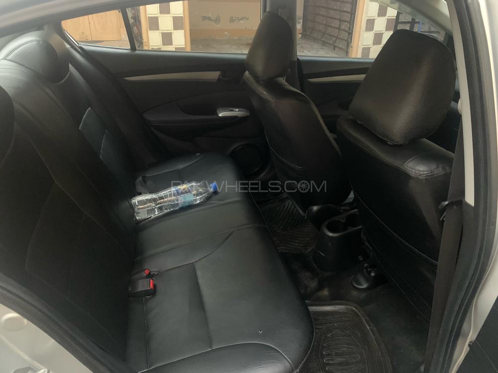 Honda City 2010 for Sale in Haripur Honda City 2010 for Sale in Haripur Image-7