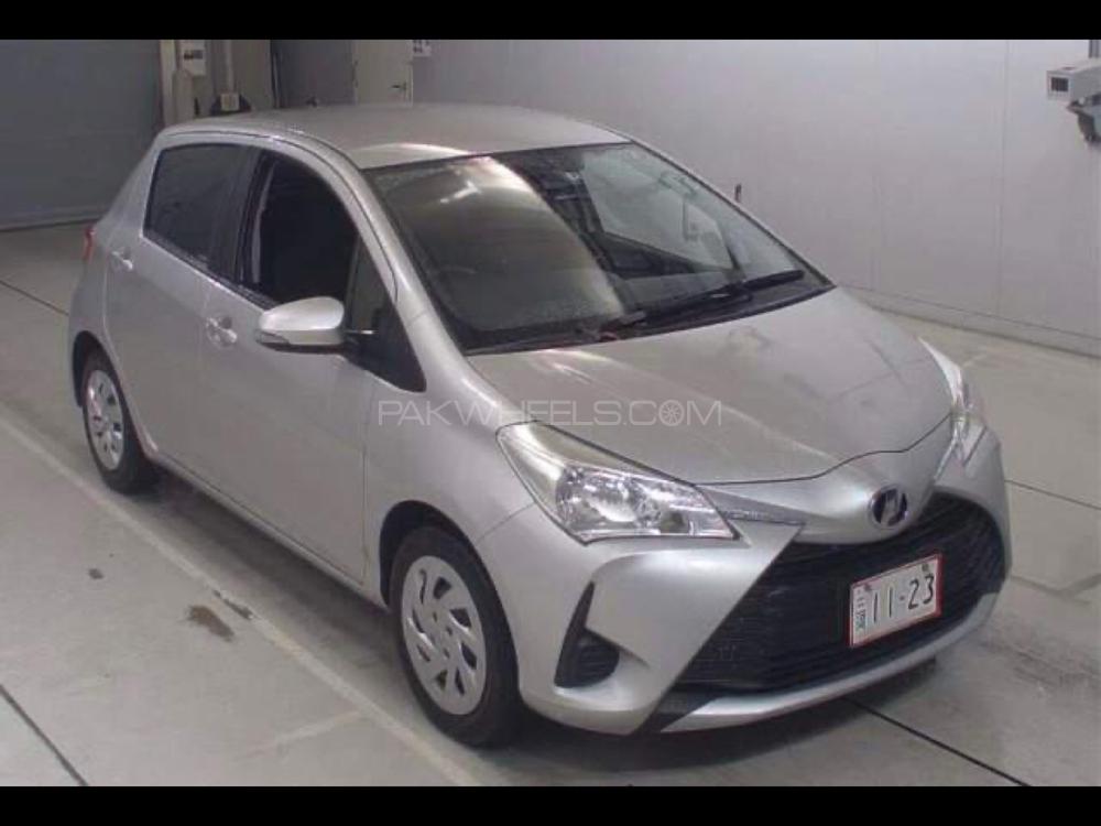 Toyota Vitz 2018 for Sale in Lahore Image-1