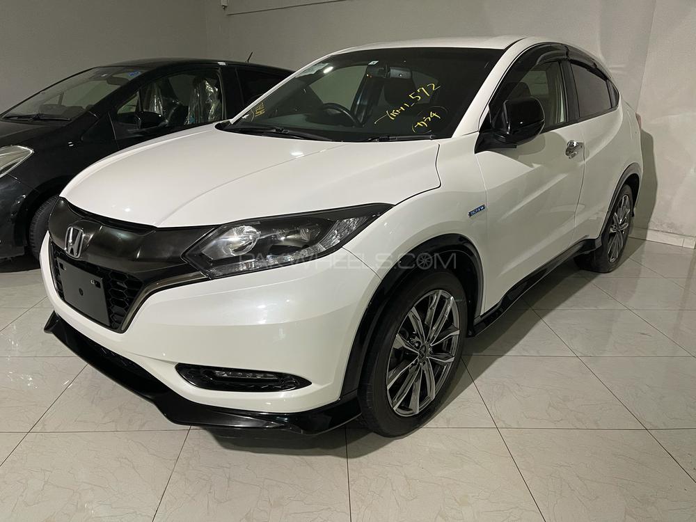 Honda Vezel 2016 for Sale in Islamabad Image-1