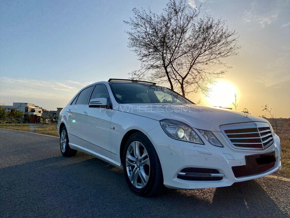 Mercedes Benz E Class 2013 for Sale in Islamabad Image-1