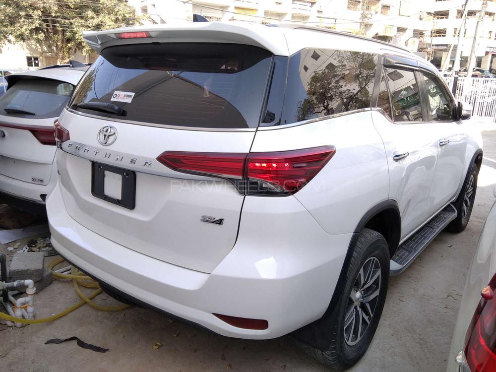 Toyota Fortuner 2019 for Sale in Karachi Toyota Fortuner 2019 for Sale in Karachi Image-13