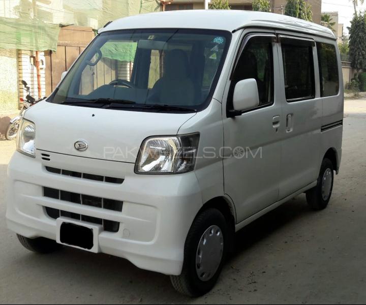 ڈائیہاتسو ہائی جیٹ 2011 for Sale in کراچی ڈائیہاتسو ہائی جیٹ 2011 for Sale in کراچی Image-3