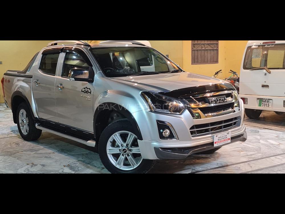 Isuzu D-Max 2020 for Sale in Sialkot Image-1
