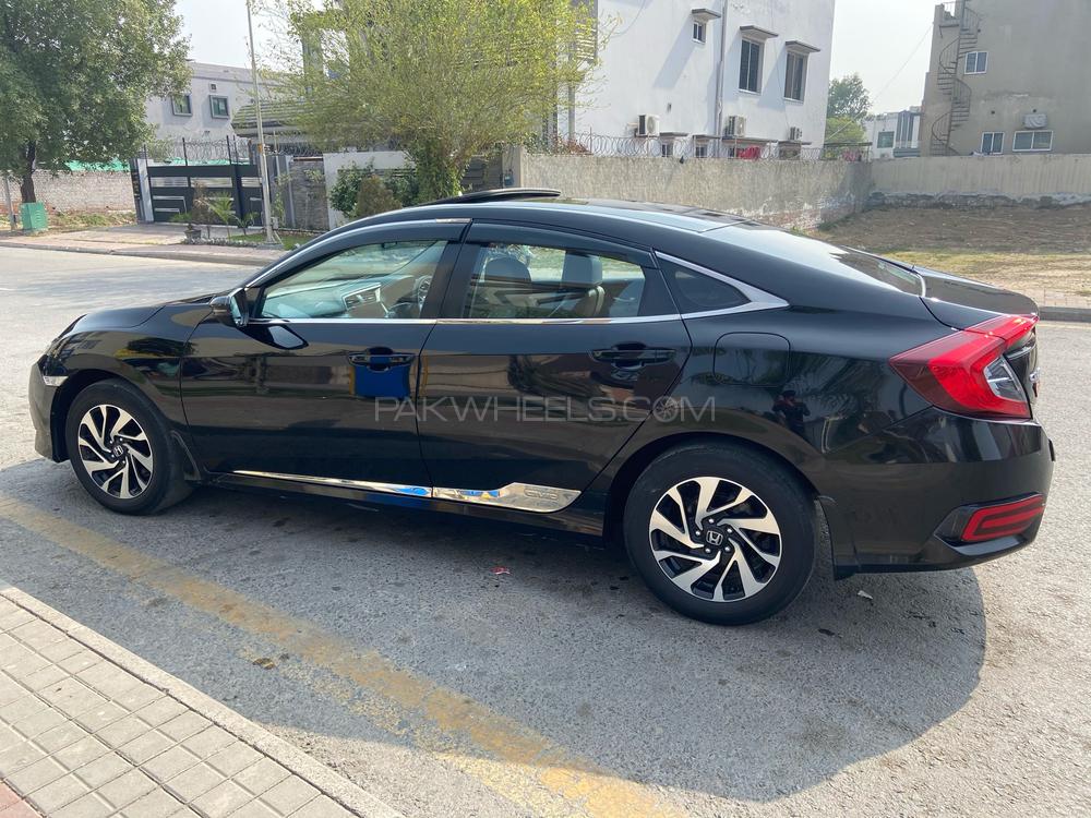 Honda Civic 2017 for Sale in Lahore Image-1
