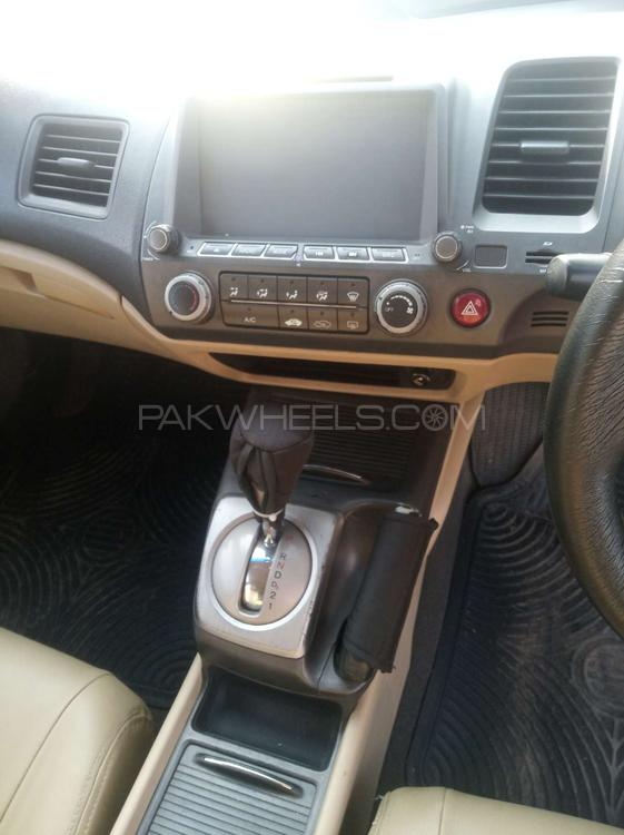 Honda Civic 2010 for Sale in Gujranwala Honda Civic 2010 for Sale in Gujranwala Image-11