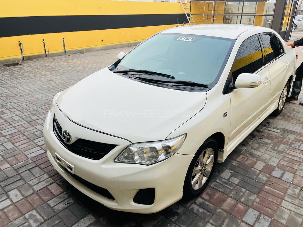 Toyota Corolla 2013 for Sale in Gujranwala Image-1