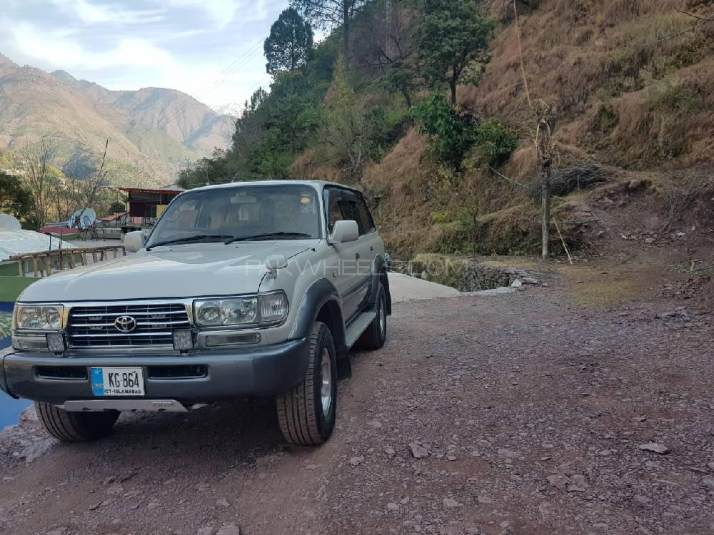 ٹویوٹا لینڈ کروزر 1993 for Sale in اسلام آباد ٹویوٹا لینڈ کروزر 1993 for Sale in اسلام آباد Image-9