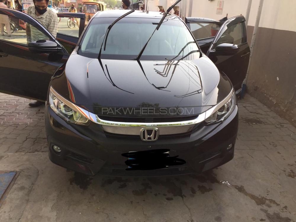 Honda Civic 2018 for Sale in Faisalabad Image-1