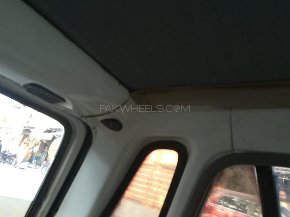 Suzuki Mehran 2004 for Sale in Lahore Suzuki Mehran 2004 for Sale in Lahore Image-3