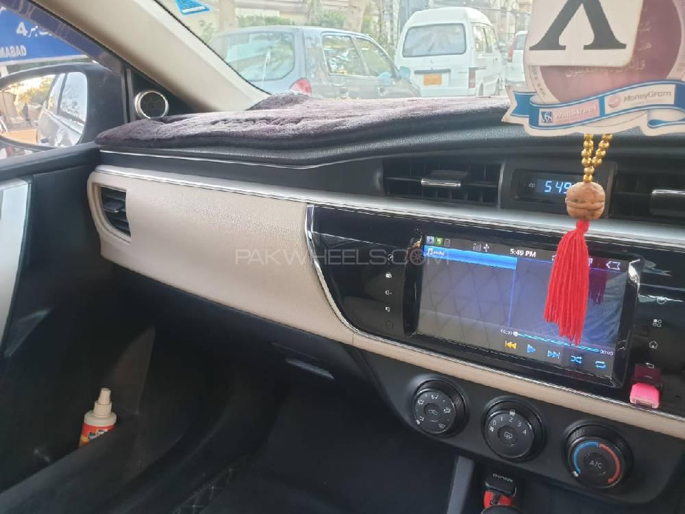 Toyota Corolla 2014 for Sale in Karachi Toyota Corolla 2014 for Sale in Karachi Image-11