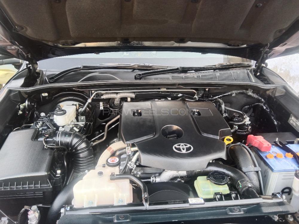 Toyota Hilux 2020 for Sale in Dera ismail khan Toyota Hilux 2020 for Sale in Dera ismail khan Image-15