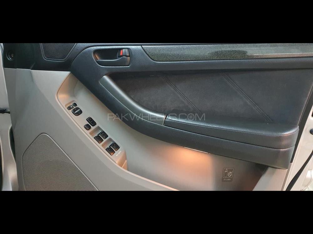 ٹویوٹا سرف 2005 for Sale in پشاور ٹویوٹا سرف 2005 for Sale in پشاور Image-11