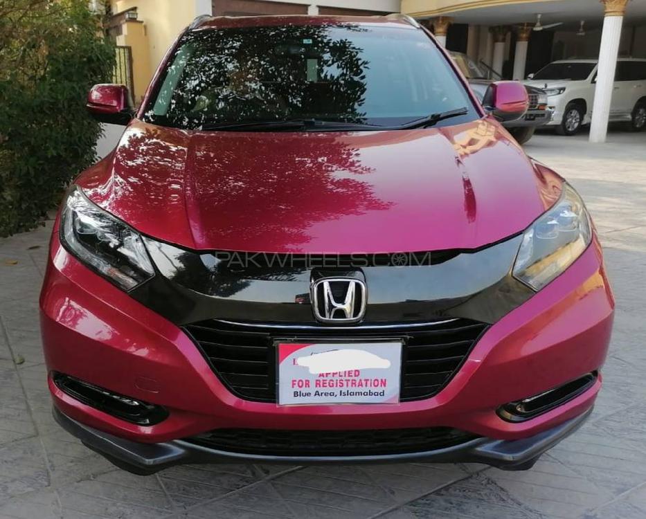Honda Vezel 2017 for Sale in Islamabad Image-1