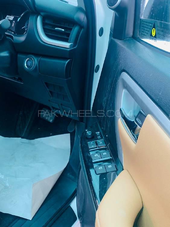 Toyota Fortuner 2021 for Sale in Islamabad Toyota Fortuner 2021 for Sale in Islamabad Image-12
