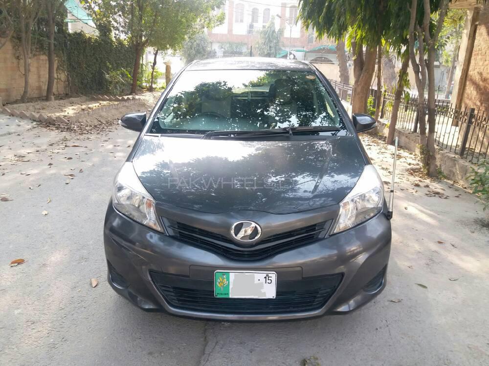 Toyota Vitz 2011 for Sale in Lahore Toyota Vitz 2011 for Sale in Lahore Image-2