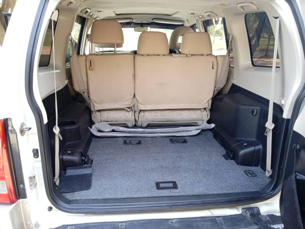 Mitsubishi Pajero 2005 for Sale in Rahim Yar Khan Mitsubishi Pajero 2005 for Sale in Rahim Yar Khan Image-17