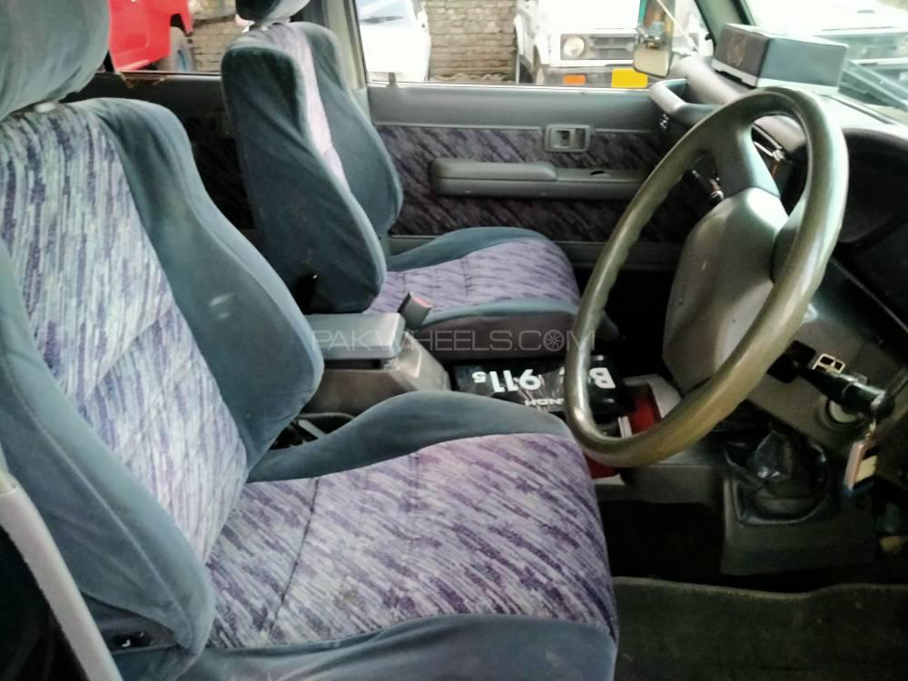 Toyota Land Cruiser 1994 for Sale in Abbottabad Toyota Land Cruiser 1994 for Sale in Abbottabad Image-4
