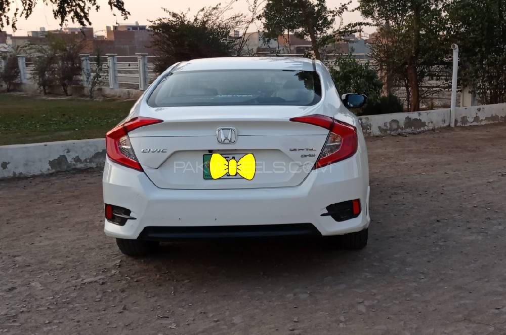 Honda Civic 2018 for Sale in Sahiwal Honda Civic 2018 for Sale in Sahiwal Image-2