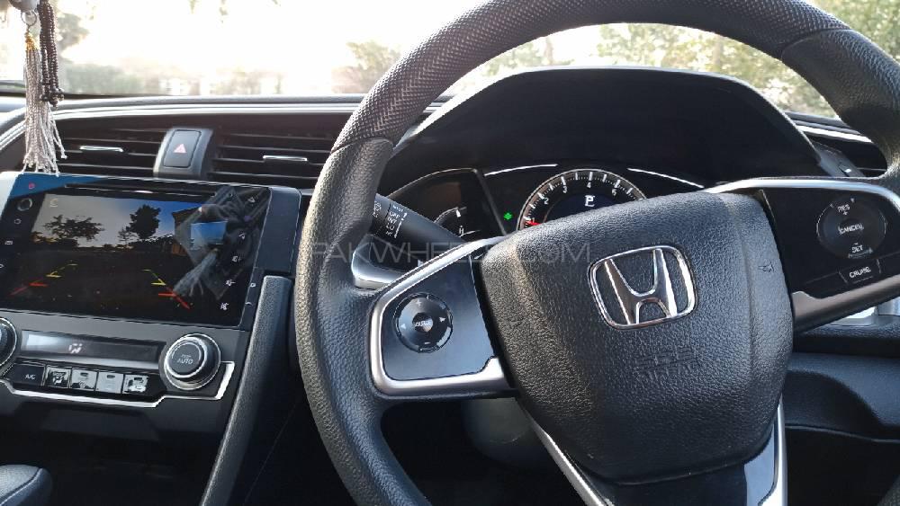 Honda Civic 2018 for Sale in Sahiwal Honda Civic 2018 for Sale in Sahiwal Image-13