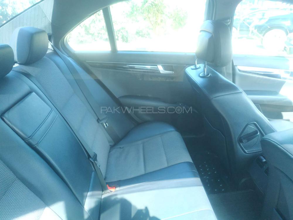 Mercedes Benz C Class 2011 for Sale in Islamabad Mercedes Benz C Class 2011 for Sale in Islamabad Image-9