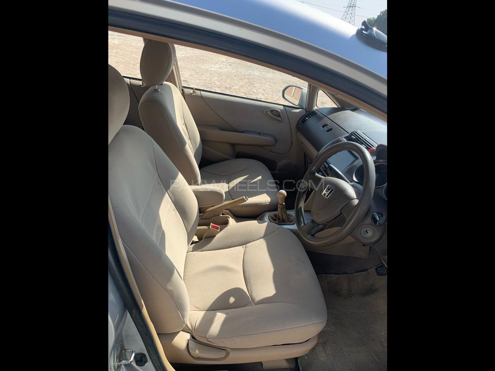 Honda City 2006 for Sale in Bahawalpur Honda City 2006 for Sale in Bahawalpur Image-18