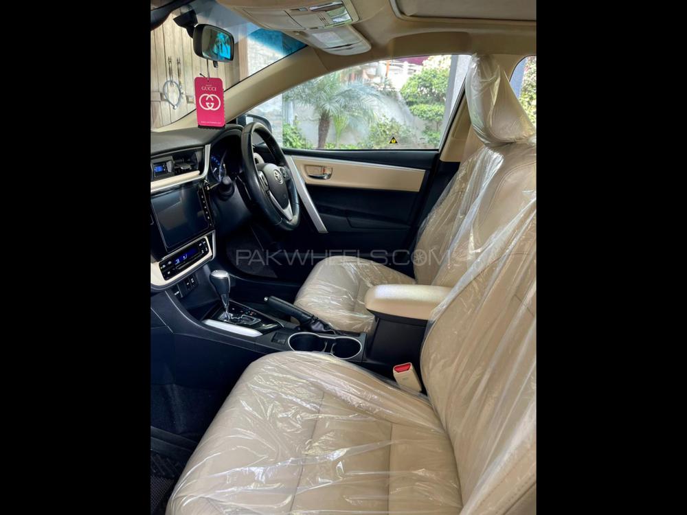 Toyota Corolla 2018 for Sale in Lahore Toyota Corolla 2018 for Sale in Lahore Image-5