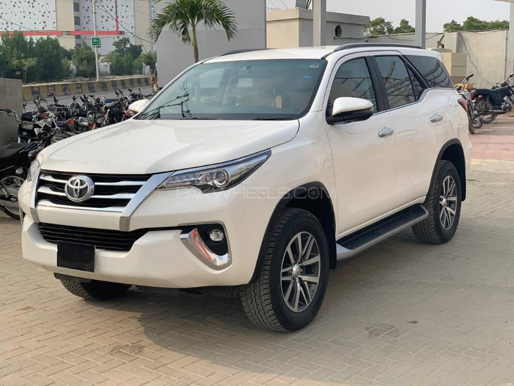 ٹویوٹا فورچیونر 2021 for Sale in کراچی Image-1