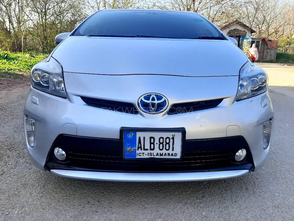 Toyota Prius 2014 for Sale in Islamabad Image-1