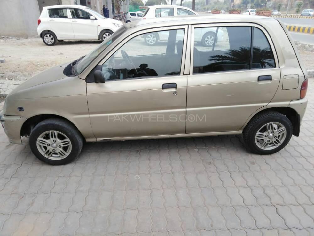 Daihatsu Cuore 2004 for Sale in Lahore Image-1