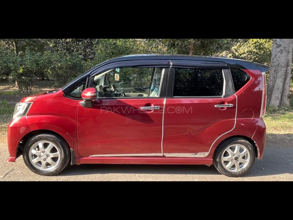 Daihatsu Move 2015 for Sale in Lahore Daihatsu Move 2015 for Sale in Lahore Image-4