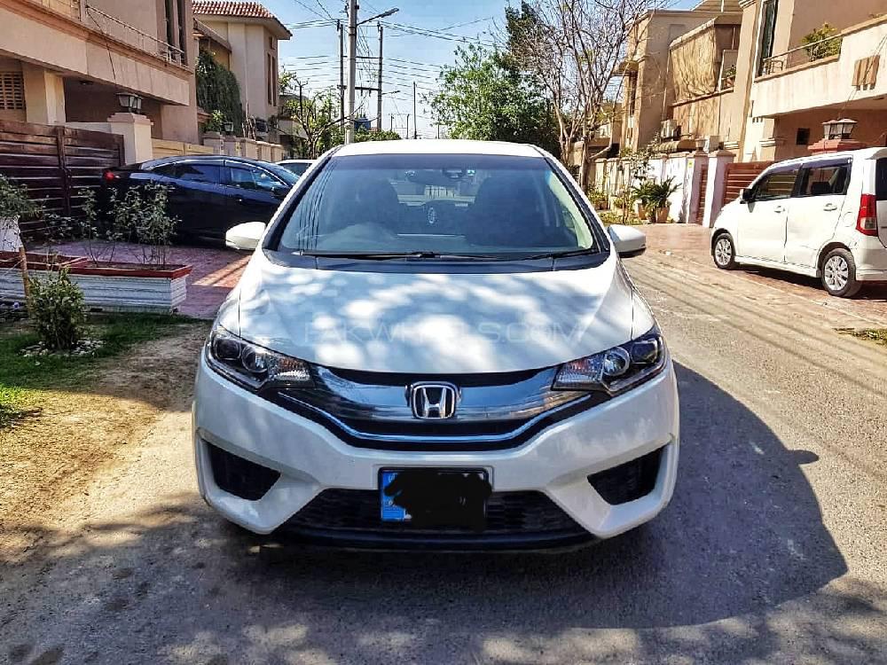 Honda Fit 2015 for Sale in Lahore Honda Fit 2015 for Sale in Lahore Image-3