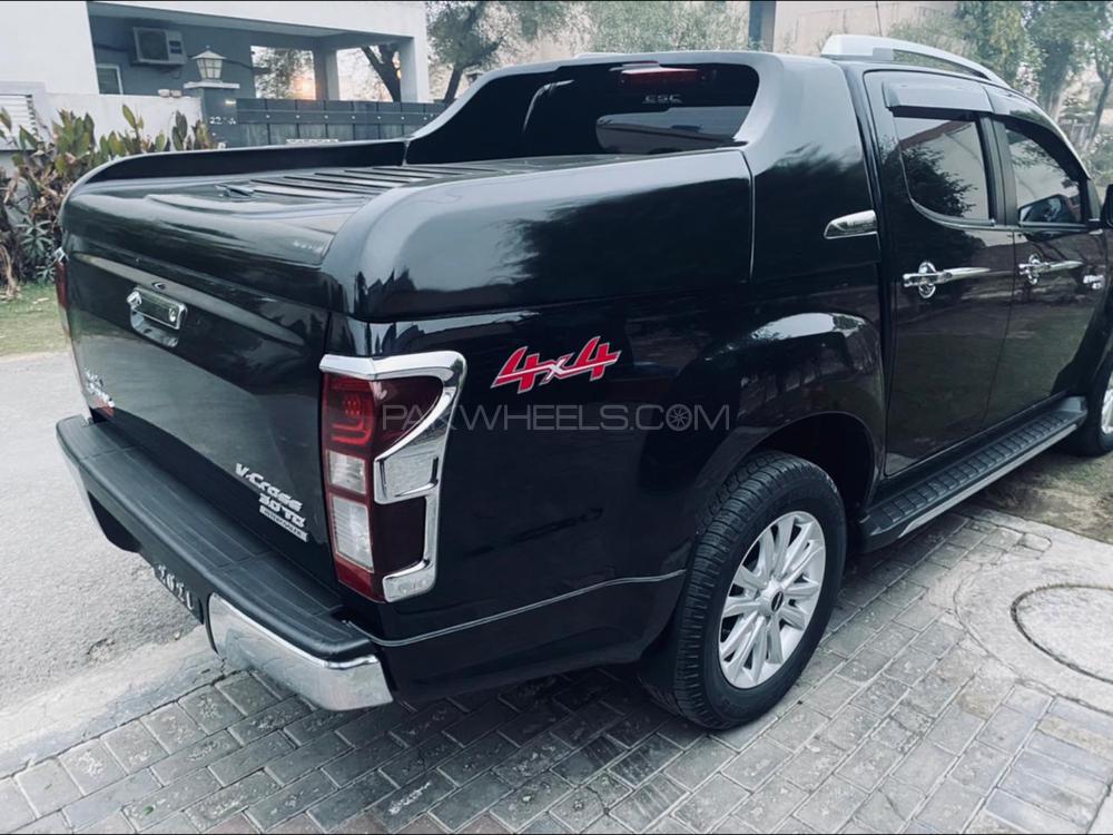 Isuzu D-Max 2021 for Sale in Lahore Isuzu D-Max 2021 for Sale in Lahore Image-4