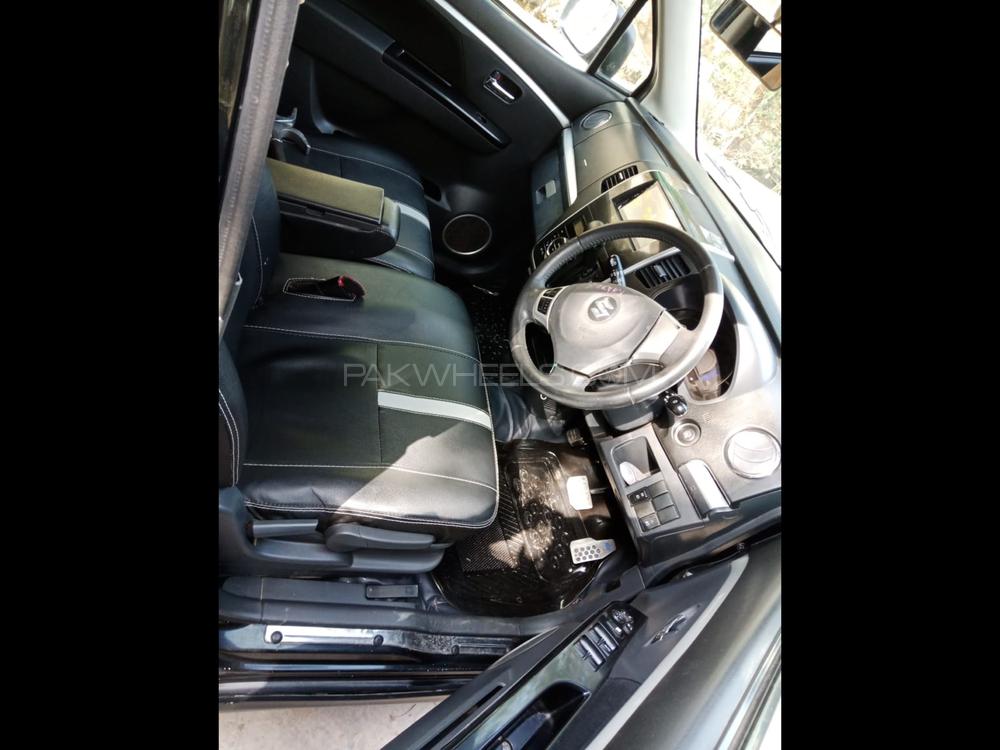 Suzuki Wagon R 2011 for Sale in Faisalabad Image-1