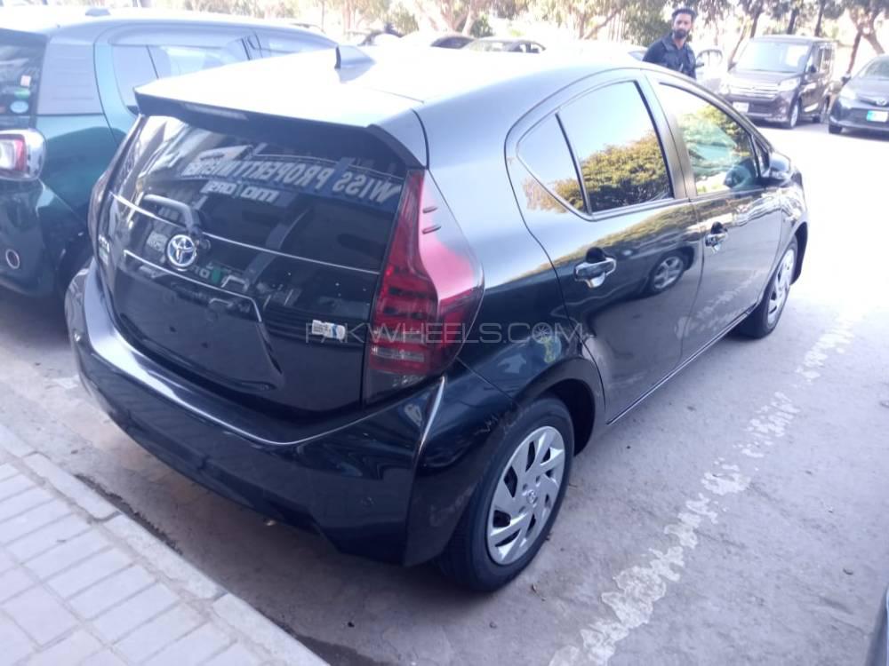 ٹویوٹا اکوا 2016 for Sale in اسلام آباد ٹویوٹا اکوا 2016 for Sale in اسلام آباد Image-3