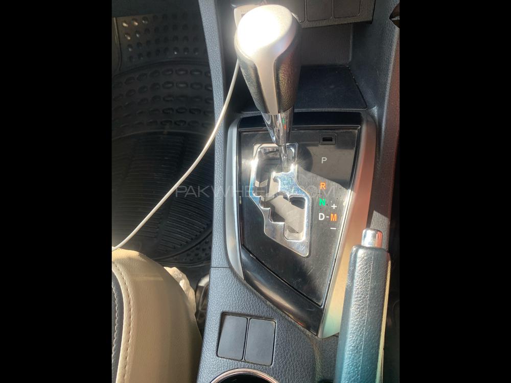 Toyota Corolla 2015 for Sale in Mandi bahauddin Toyota Corolla 2015 for Sale in Mandi bahauddin Image-18
